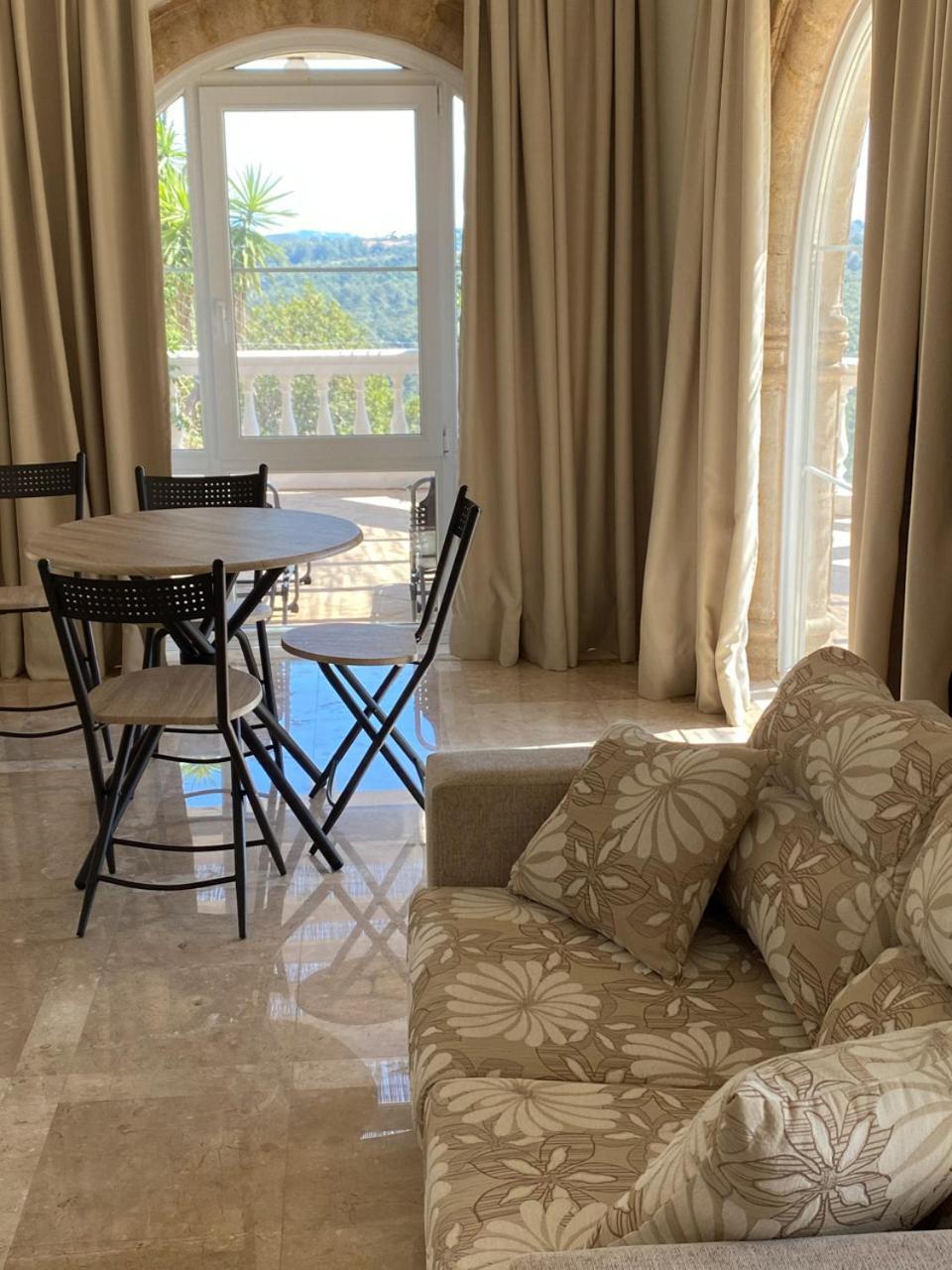 Nostrana Village Apartments Koskinou  Habitación foto